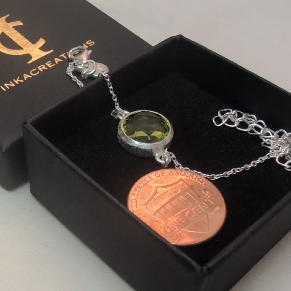 Green Peridot and  Sterling Silver Chain Bracelet with Gemstone